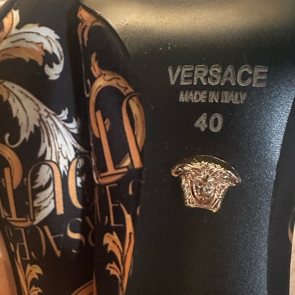 Versace Jeans Couture Scarlett ankle boots black and gold baroque print size 40 - Picture 12 of 12